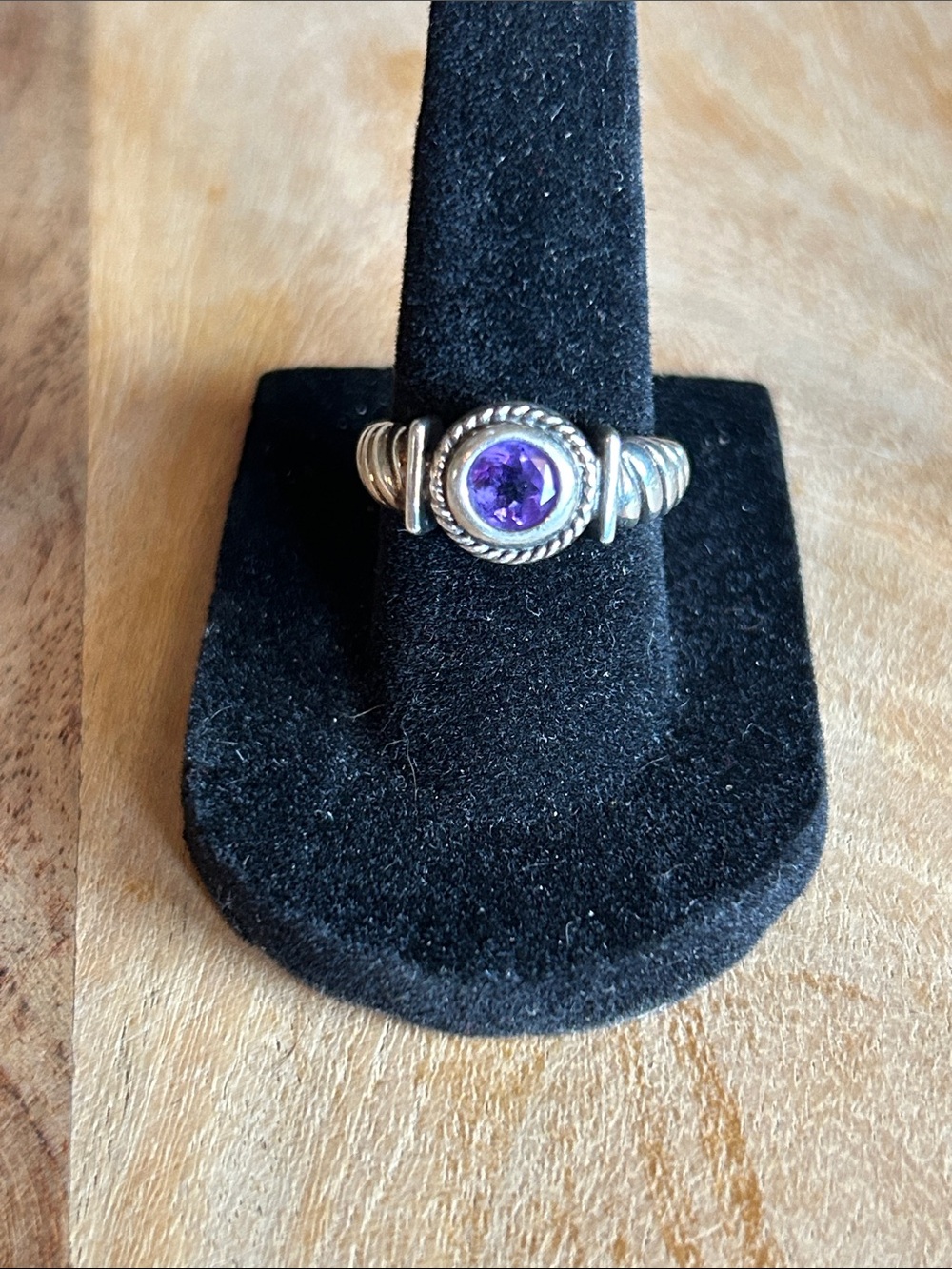Sterling Silver Ring with amethyst Gemstone